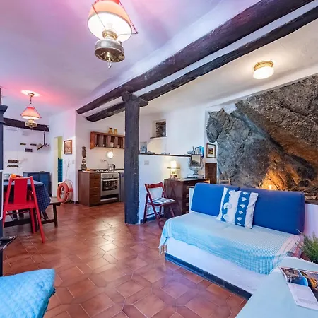 Antica Roccia In - Happy Apartamento